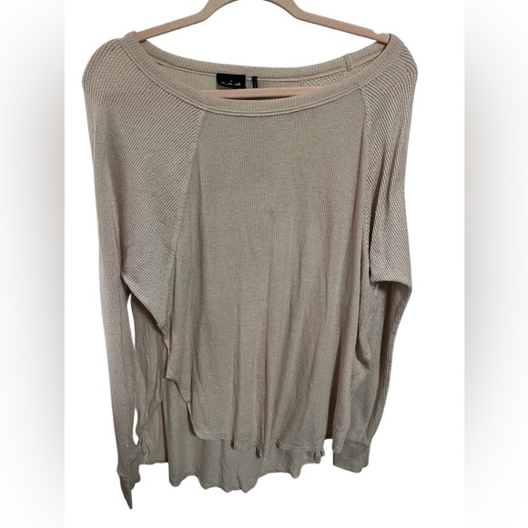 Out From UnderBy Urban Outfitters Tan Waffle Print Top Sz Small - Picture 1 of 7